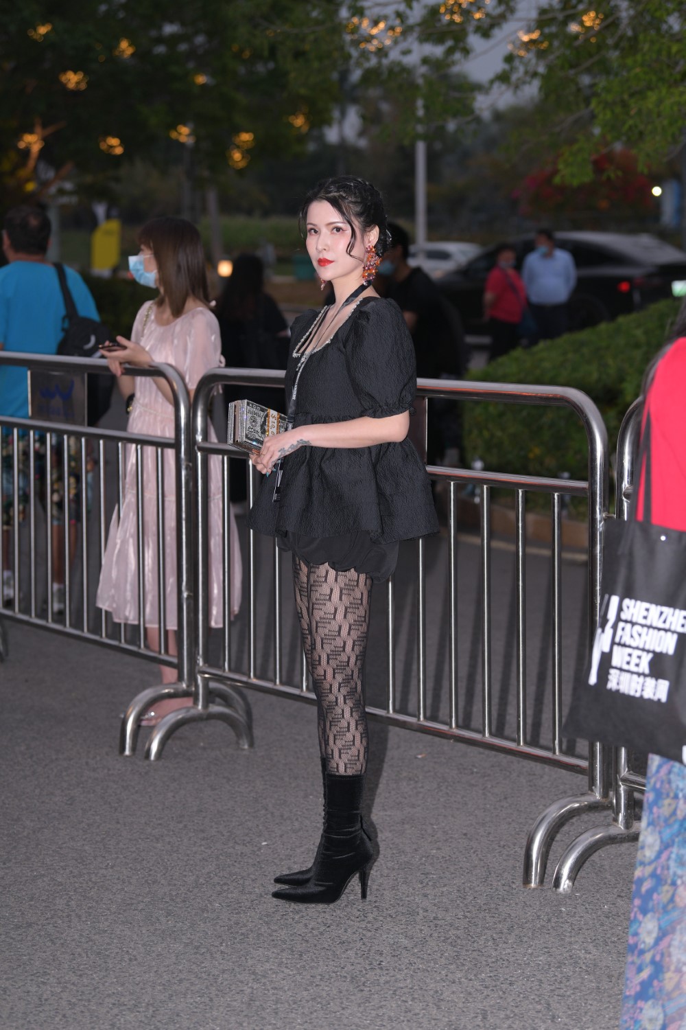 精选街拍作品 NO.2745 短靴短裙女神 [63P/94MB]