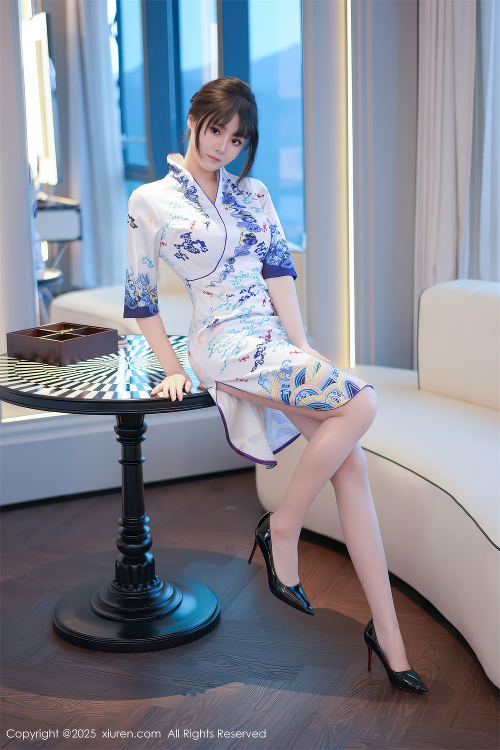 [XIUREN绣人网] 2025.11.18 NO.11001 沈南汐RuRu [68P/561MB]